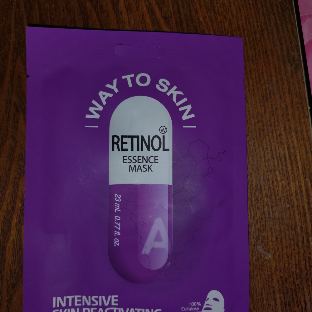 Retinol Essence Sheet Face Mask
